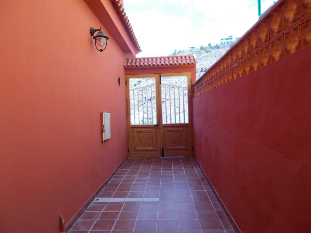 Apartamentos La Banda Playa de Santiago  Exteriör bild