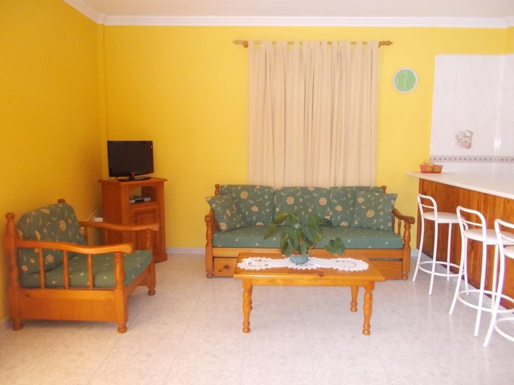 Apartamentos La Banda Playa de Santiago  Exteriör bild